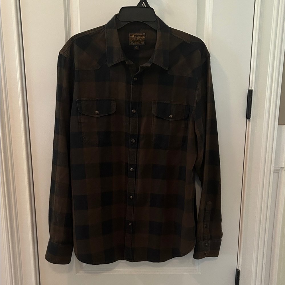 Lucky Brand Men's Brown and Black Plaid Casual Button Down Shirt